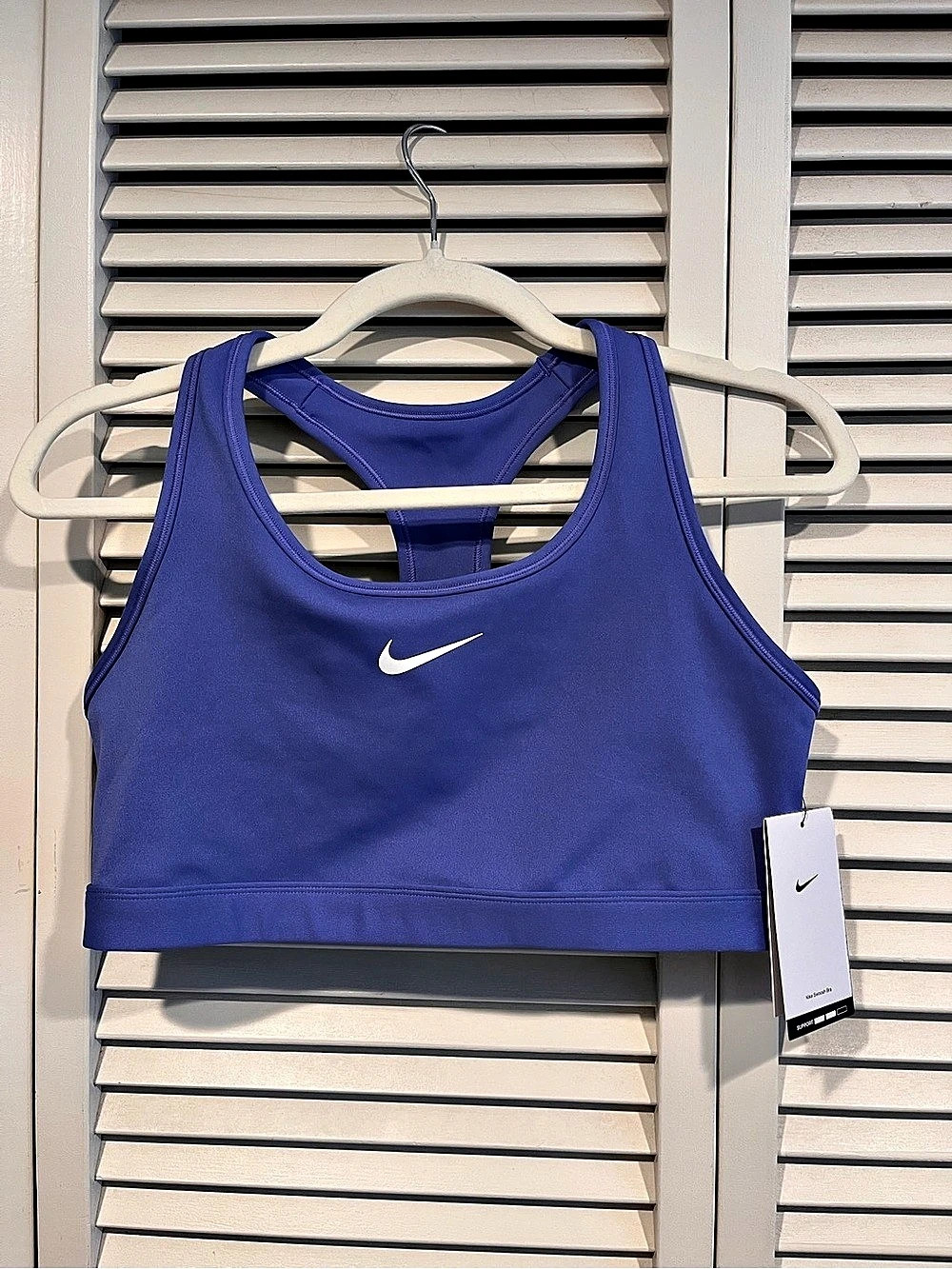 Nike Swoosh Medium-Support Non-Padded Sports Bra Blue Large